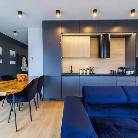 Panorama Capital Black * Rzeszów